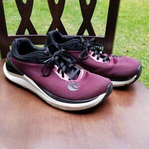 Topo Ultrafly 3 size 9.5